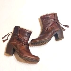 Manas Design Brown Leather Tassled Ankle Boots Size 9